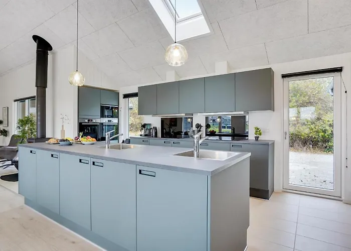 Gorgeous In Sydals With Kitchen Nyaraló *